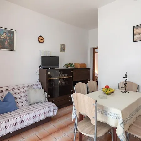 A1 - Apt Near Beach With Patio Parking And Grill Split Exterior foto
