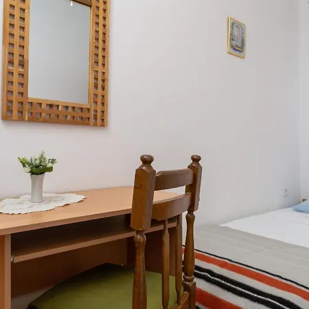 A1 - Apt Near Beach With Patio Parking And Grill Split Exterior foto