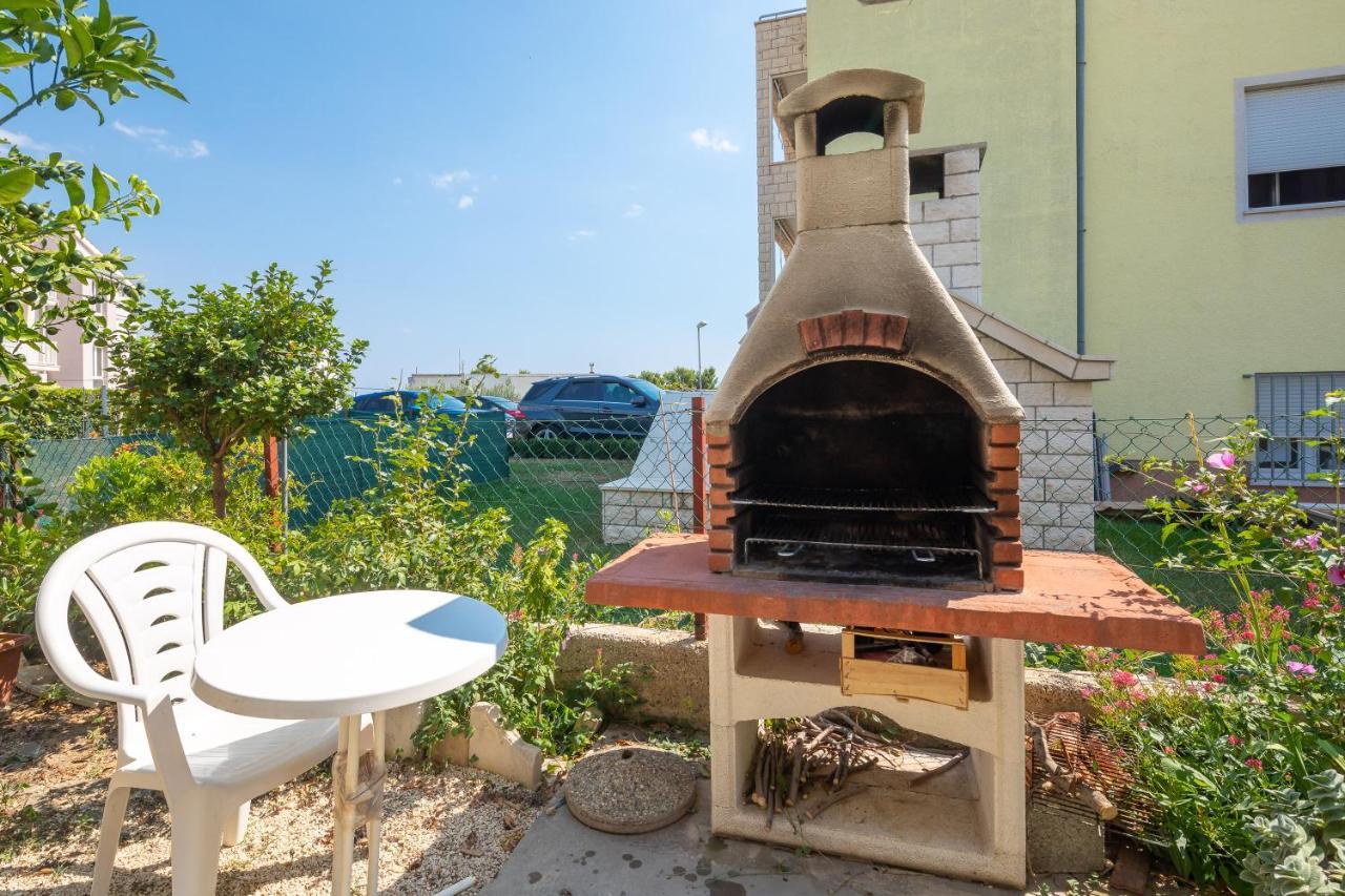 Apartament A1 - Near With Patio Parking And Grill Split
